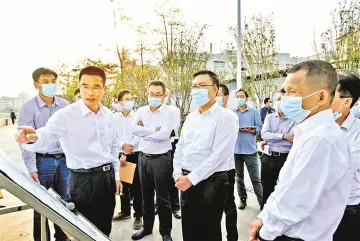 王守睿：坚持规划引领 聚力建设西部市级中心 