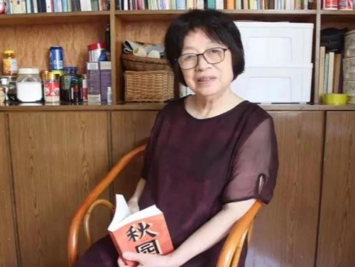 80岁成为作家，网红奶奶杨本芬《我本芬芳》深圳首发
