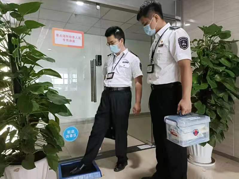 光明市场监管局聚焦风险隐患 提升内部防疫水平