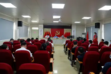 提升社区治理能力！凤凰街道召开防疫卡口规范化建设和红管家物业管理现场会  