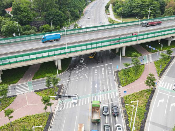 别走错了！三水新增1个路口设置待行区