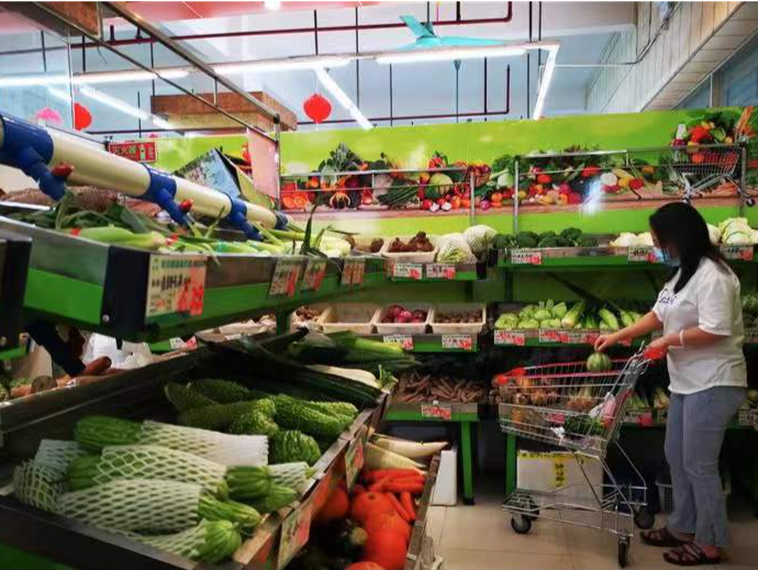 记者走访番禺平价商场，粮肉果蔬供应充足