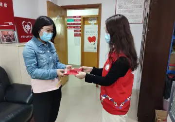 助力疫情防控 弘扬志愿精神——光明街道碧眼社区党委表彰优秀防疫志愿者