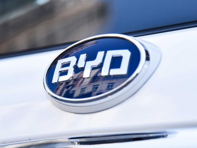 比亚迪宣布停止燃油汽车整车生产
