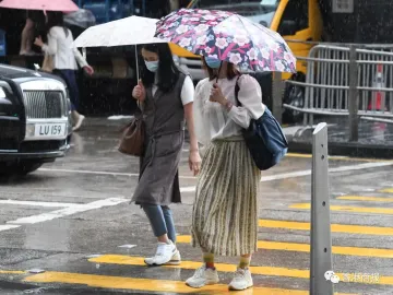 深圳市暴雨红色预警扩展至全市