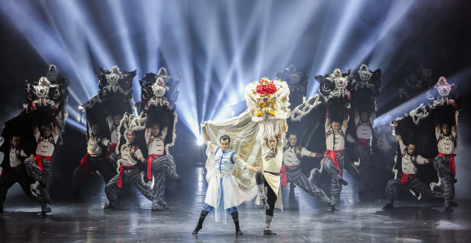 口碑佳作！中国专业舞蹈艺术最高奖“荷花奖”获奖舞剧《醒·狮》本周末登陆坪山大剧院！  