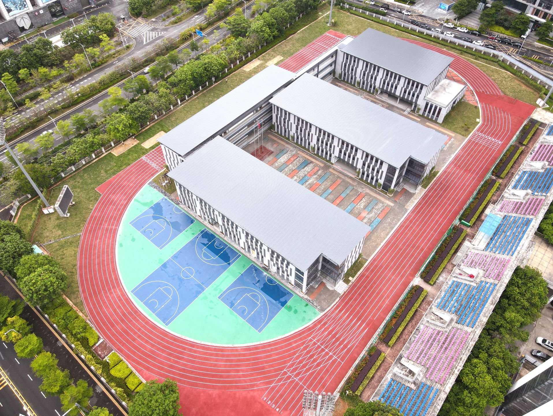 用时仅42天！深圳市体育运动学校过渡校区正式交付