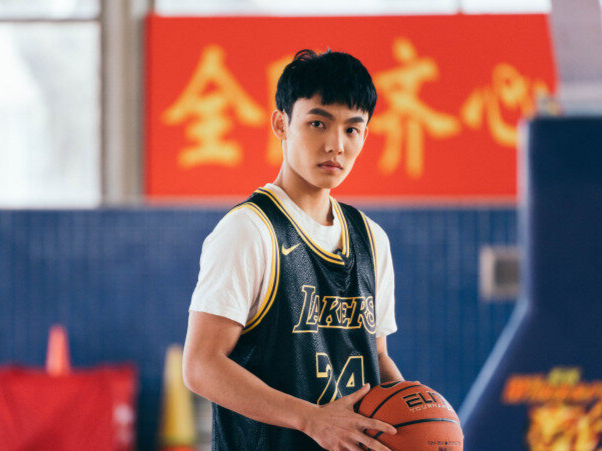 中国男篮集训名单公布，惠州这个“00后”再度入选！ 
