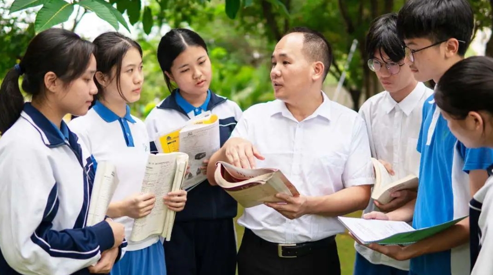 林良展：孩子，请学会读懂高考这部人生“宝典”