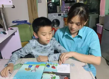 “悦读润初心” 共做文明人 薯田埔社区举办亲子阅读打卡活动 