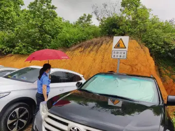 备战汛情，新湖街道网格员织密防汛安全网