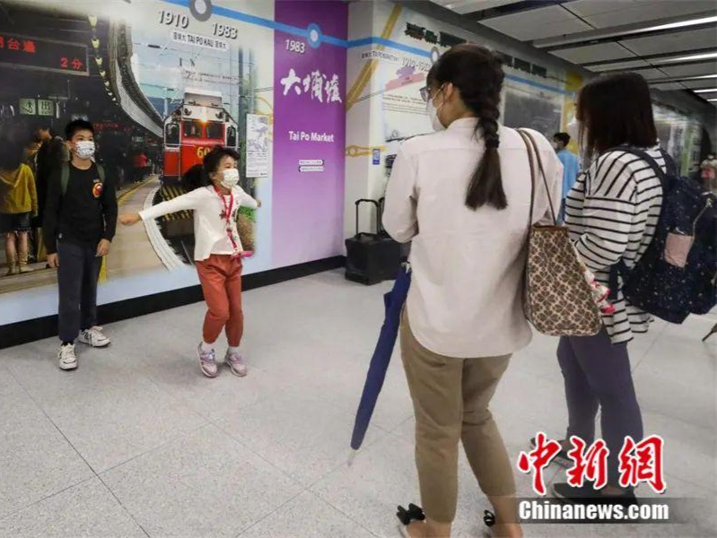 终点站由红磡延伸至金钟！港铁东铁线过海段正式开通……