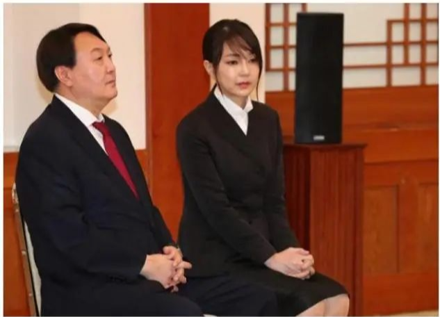 韩国总统夫人履历造假？韩警方：查！