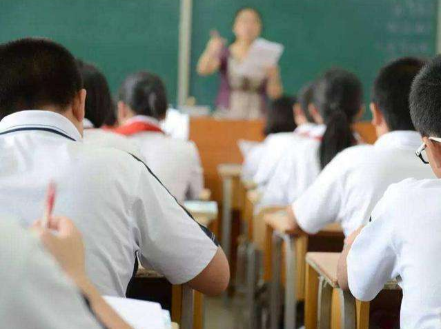 深圳中学12名学子被全美前10大学录取    