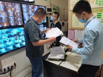 玉塘街道把好消防关 安全不“放假”