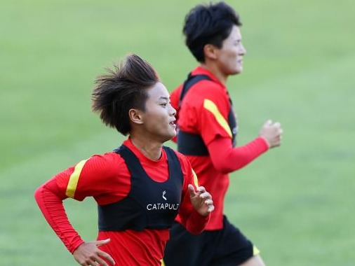 王霜领衔！中国女足公布最新集训名单，将在海口备战东亚杯
