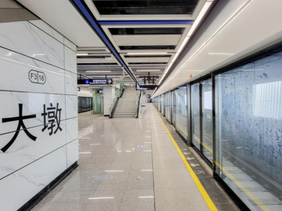 佛山地铁3号线首通段 车站装修完成九成