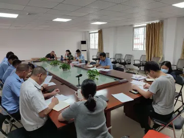 瞄准“微权力”亮剑“微腐败” 凤凰街道开展网格管理系统警示教育