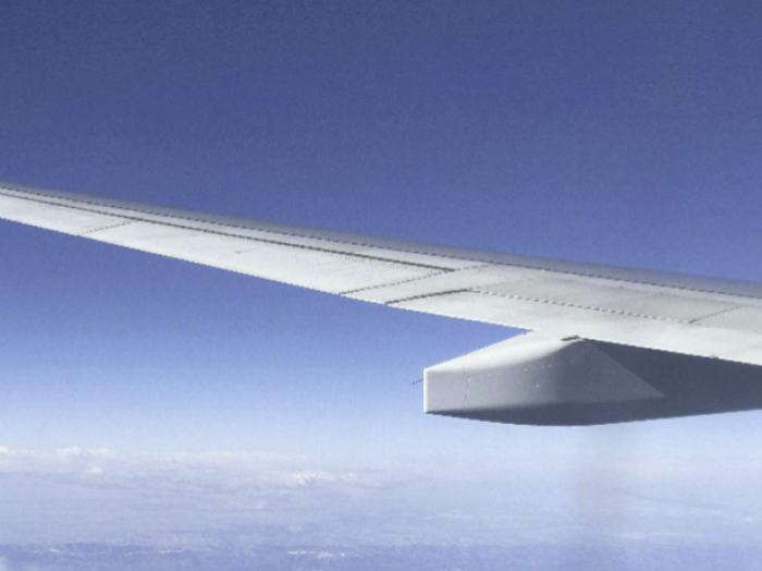 民航局向东航MU570等4个航班发出熔断指令