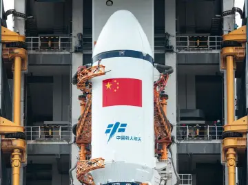神舟十四号航天员顺利进入天舟四号