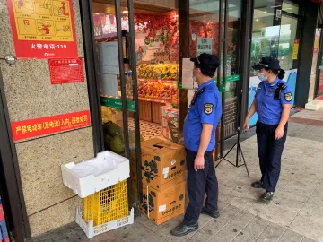 凤凰街道念好“四字经”全力推进文明城市创建