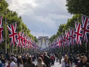 英国各地举办庆祝女王伊丽莎白二世在位70周年活动