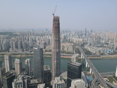 458.2米！重庆最高建筑陆海国际中心项目封顶