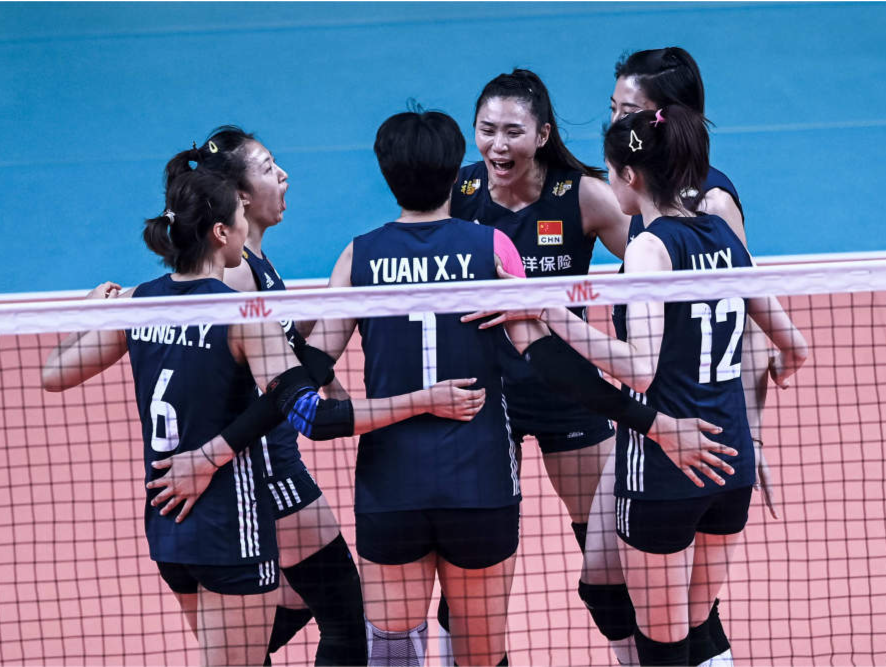 世界女排联赛中国女排3:0战胜比利时队