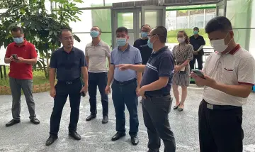 光明街道接访广西田林客人开展结对帮扶交流工作