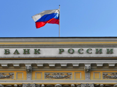 俄罗斯多家银行已暂停开设美元和欧元储蓄账户