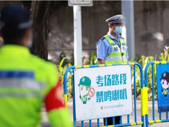 调整信号配时，开辟临停空间！深圳交警推出10项护考措施