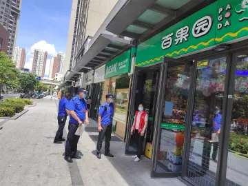 顶烈日 战高温  “城管蓝”全力以赴助力“静心中考” 玉塘街道综合行政执法办全力整治考点周边环境秩序  