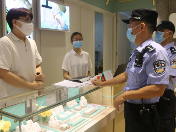 特区卫士丨董绘林：相邻物业紧密联动合力应急处突