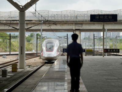 端午假期深圳铁路到发旅客164.4万人次