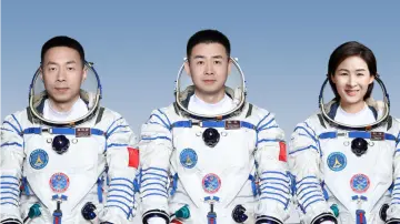 神舟十四号航天员乘组确定：陈冬、刘洋、蔡旭哲   
