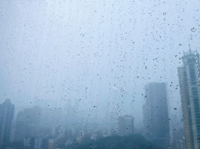 深圳市解除分区雷雨大风黄色和暴雨黄色预警信号