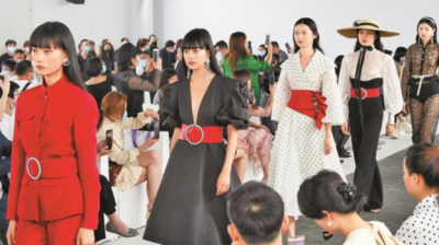 深圳现代时尚产业演绎新“四化”| 高质量发展调研行·产业行第八站