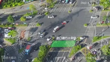 新闻路上说说说 ｜ 深圳176个路口开启红绿灯“避晒模式”，体验如何？