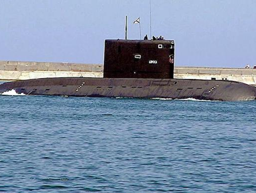 历经8年改造 俄黑海舰队阿尔罗萨号潜艇完成第一阶段海试