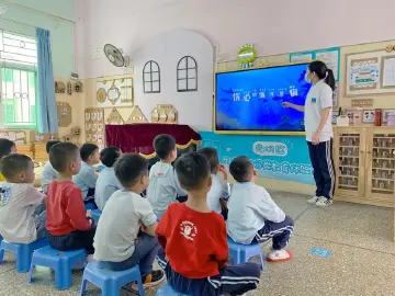 玉塘田明幼儿园生态文明教育系列活动，种下环保“种子”
