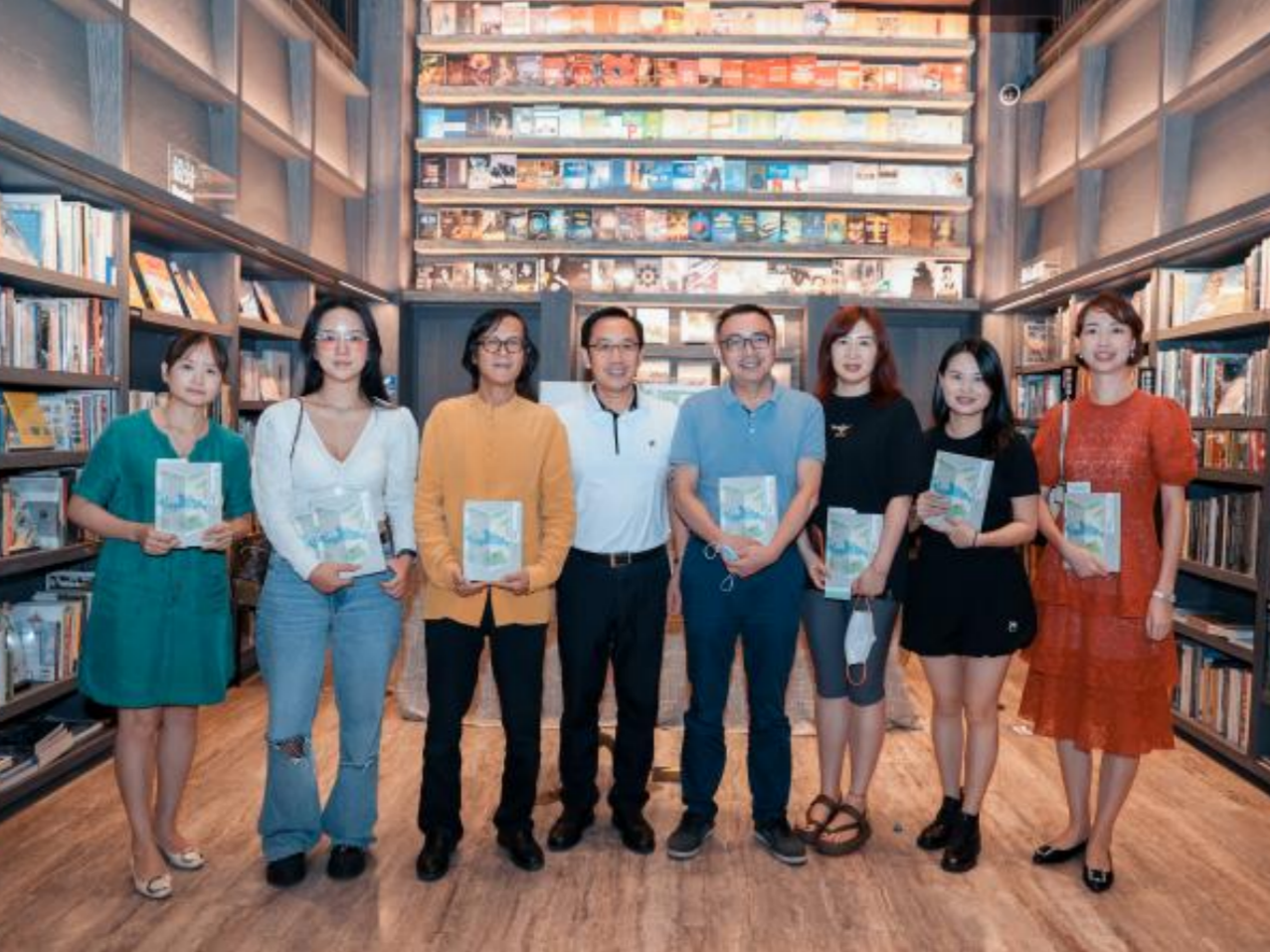 《藏在地名里的香港》新书分享及共谈会在深举行