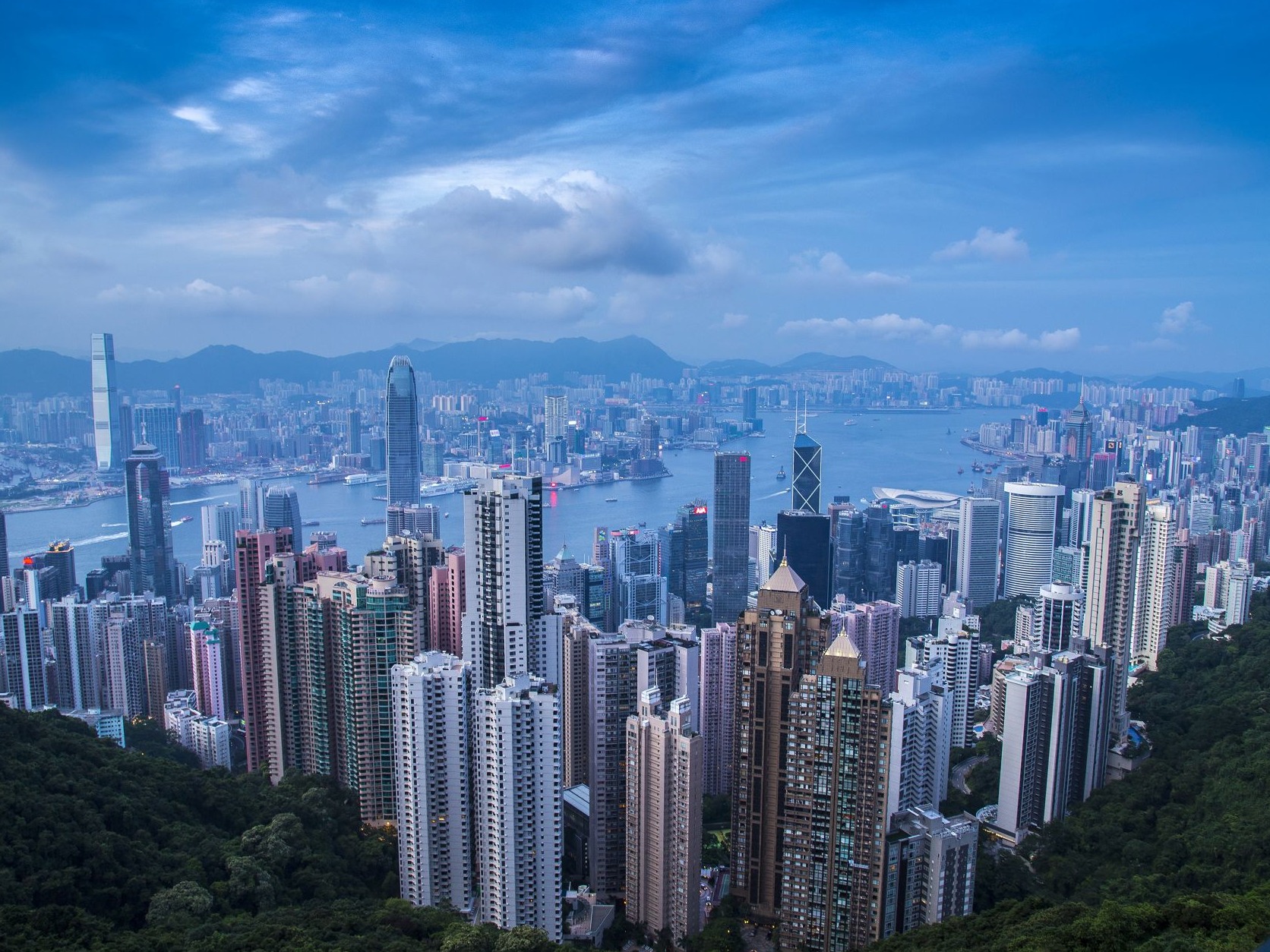 一国两制，协同治理——续写香港国际金融中心高质量建设新篇章