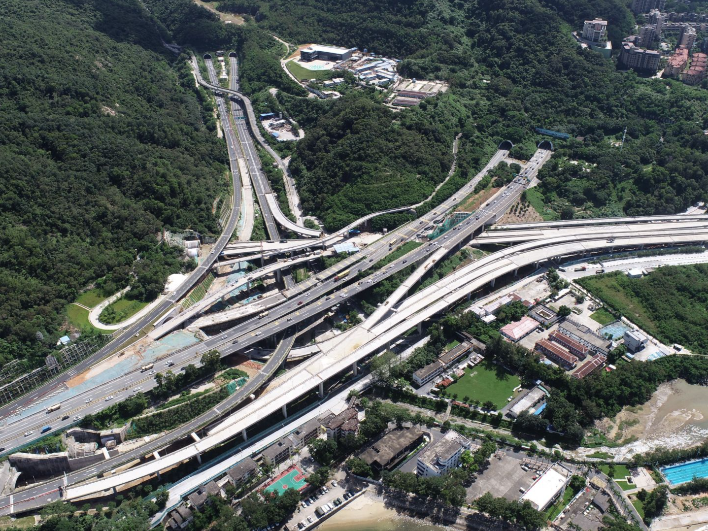 深圳“最复杂”立交桥预计年底通车！