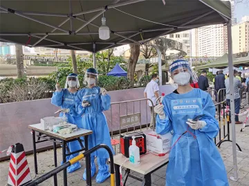 我的抗疫志愿者日记丨李婧：“居民们的肯定和感谢让我充满能量”