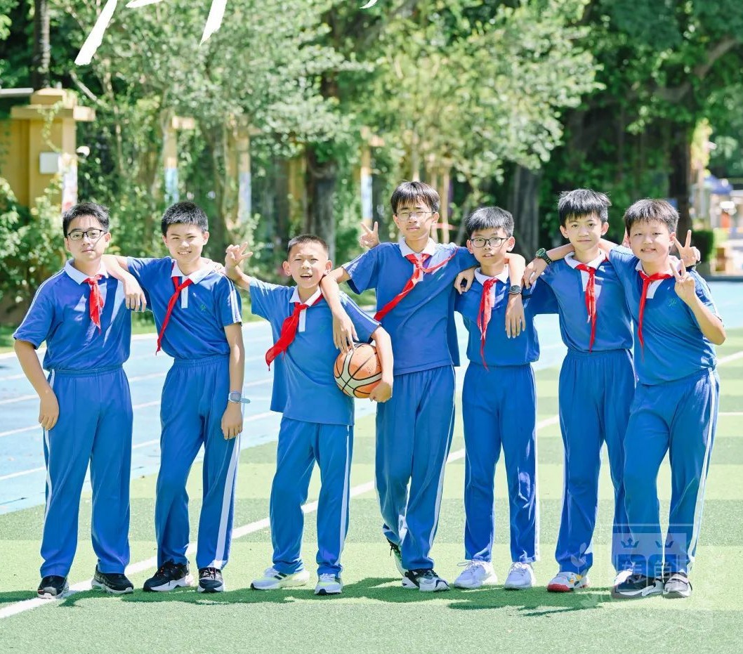 愿你历尽千帆，归来仍是少年！福田学子毕业快乐