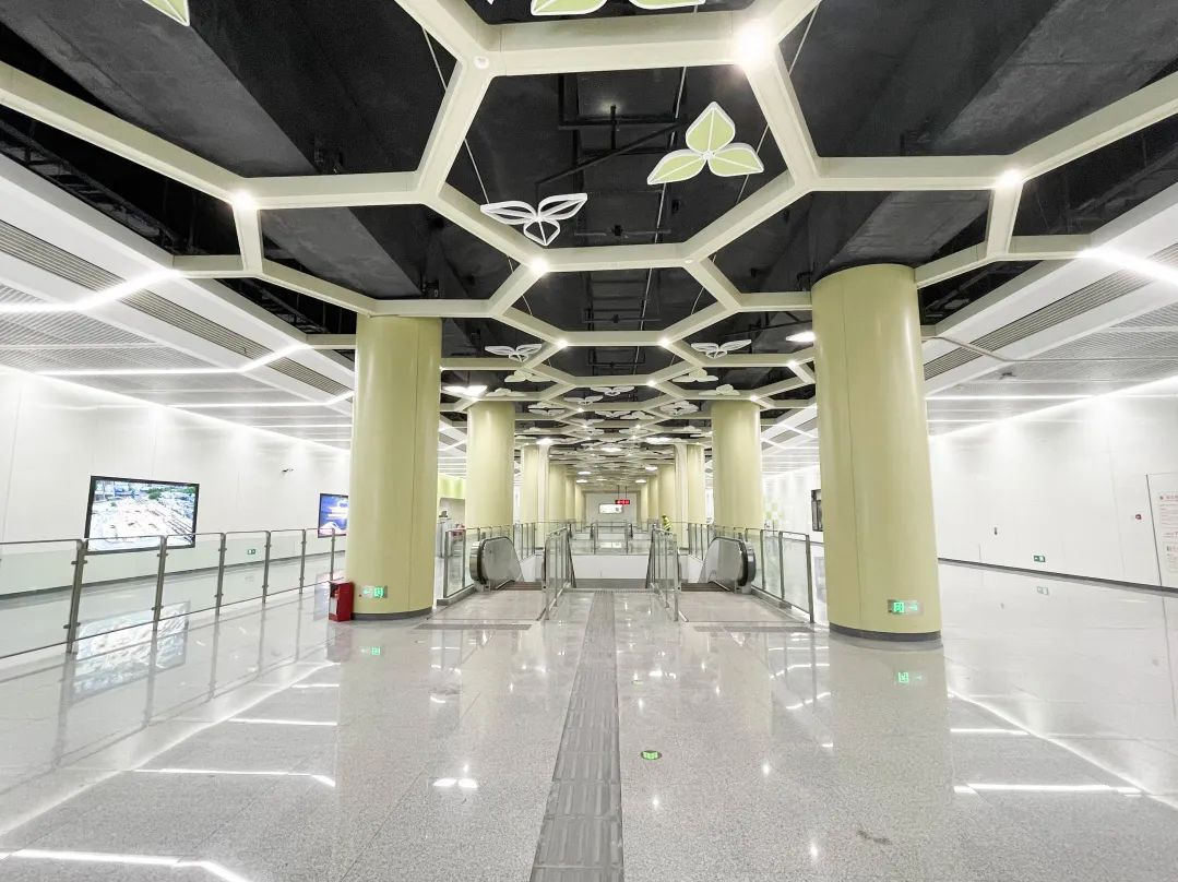地铁14号线沙田站：新鲜多图+出入口信息“剧透”