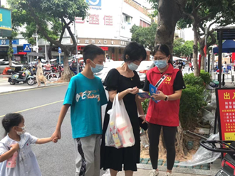 “光明虹”党员集中报到进行时：上村社区两新党员齐报道 助力参与社区服务