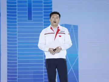 一线党旗飘｜肖清雄：从普通技术工人到全国技术能手