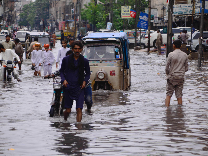 巴基斯坦6月以来强降雨造成超900人死亡