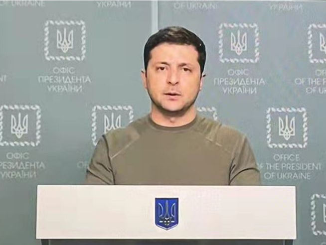 泽连斯基：如俄在冲突地区举行公投，将关闭乌俄谈判可能性